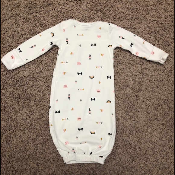 Gently used Carter’s sleepers - Picture 6 of 8